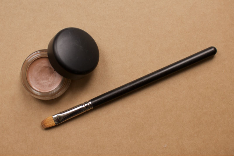 MAC paint pot painterly  Mac makeup eyeshadow, Mac makeup, Eye makeup  brushes